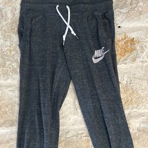 SWEAT PANTS